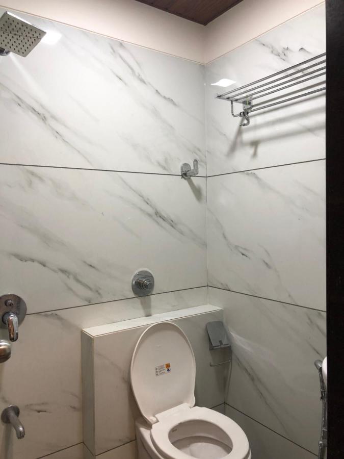 Hotel Circle Inn Amhedabad Dış mekan fotoğraf