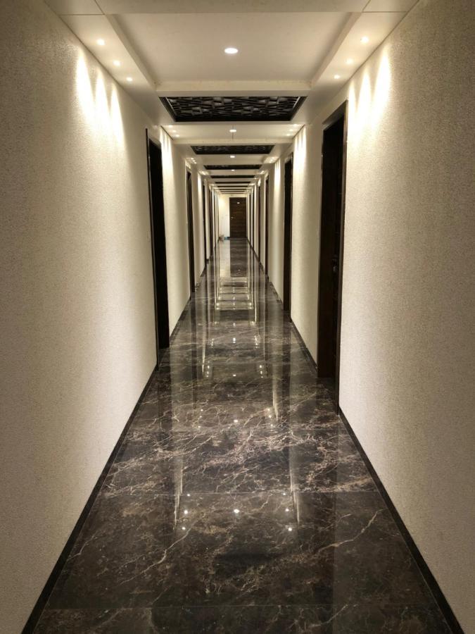 Hotel Circle Inn Amhedabad Dış mekan fotoğraf